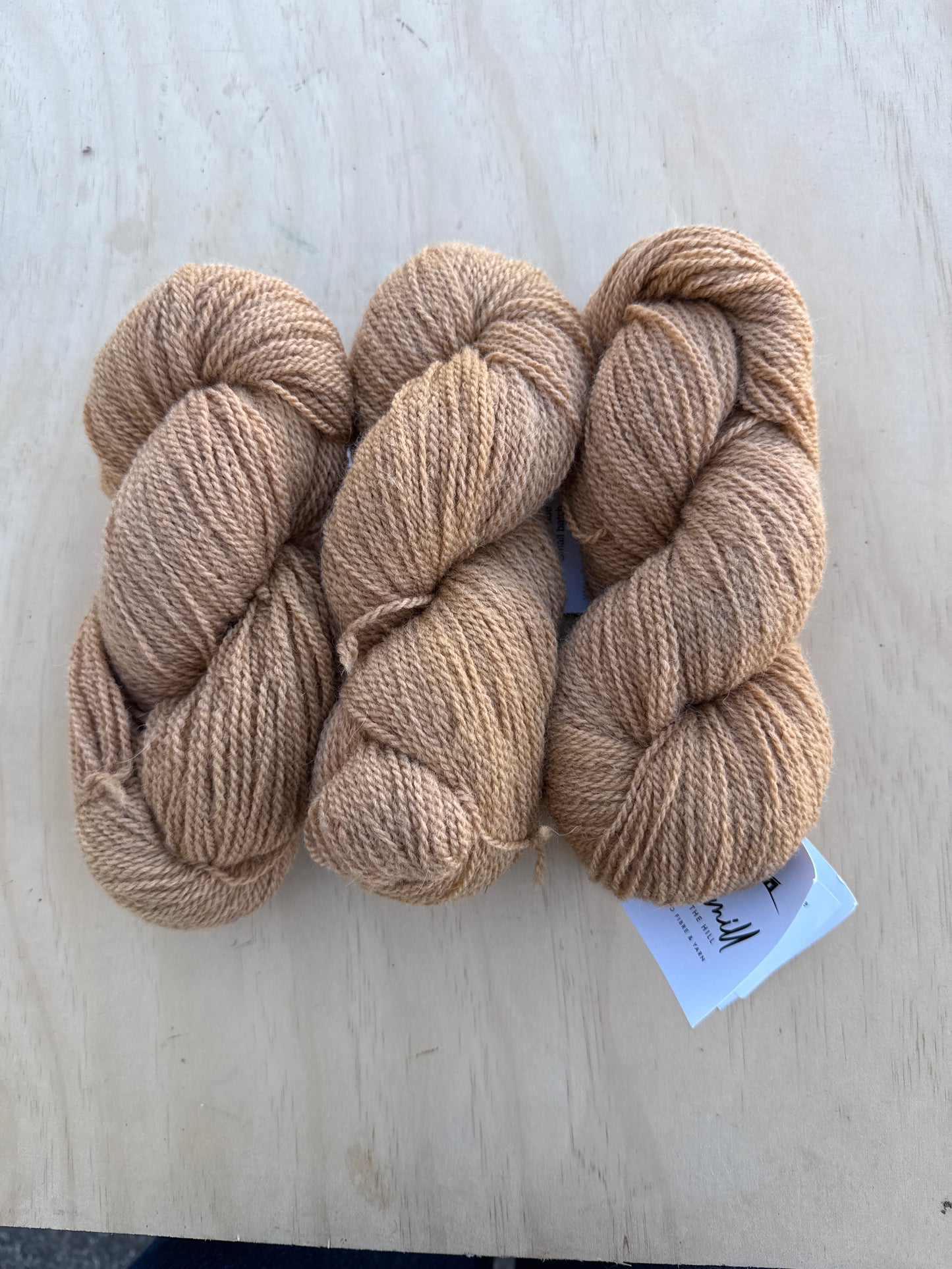 LIGHT AMBER